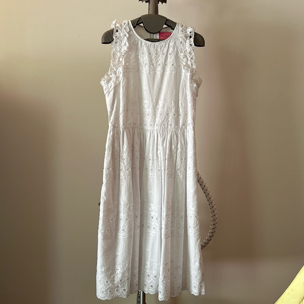 White eyelet, fully lined Kate spade dress with pockets